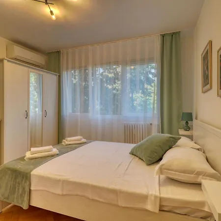 Quito Apartment - Stylish & Quiet Bucharest Exterior photo